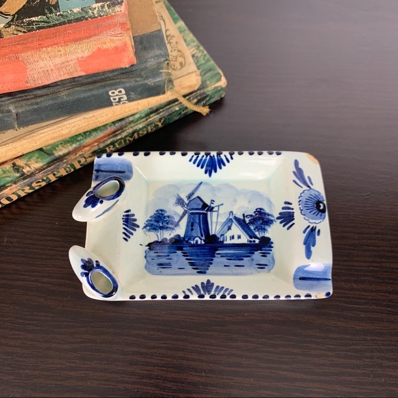 🍁 Vintage Delfts Holland Ash Receiver w/Clogs - Picture 4 of 8